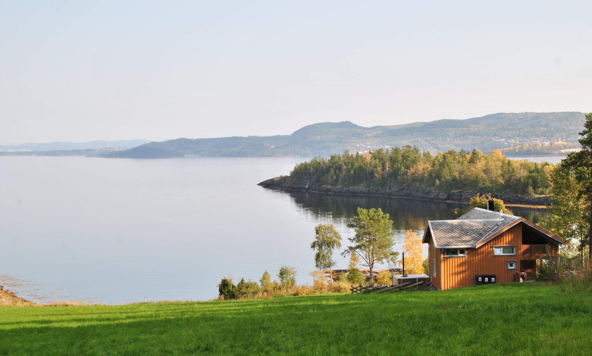 Utsikt fra Letnes gård over Beitstadfjorden